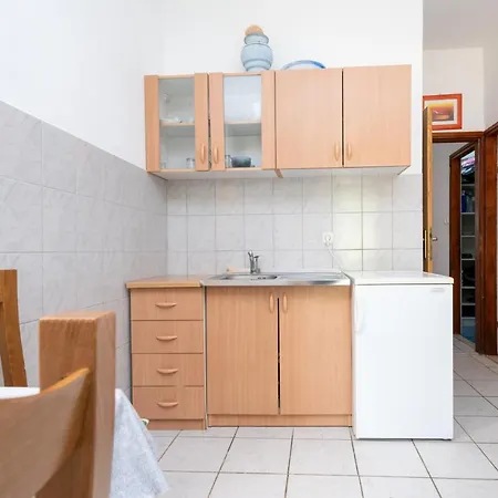 Seaside House Preko, Ugljan - 21106 Holiday home Poljana (Ugljan)