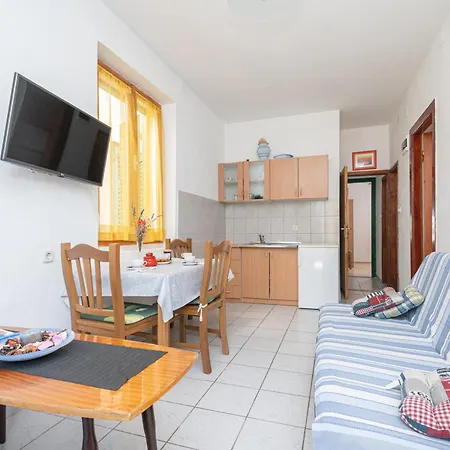 Seaside House Preko, Ugljan - 21106 Holiday home Poljana (Ugljan)